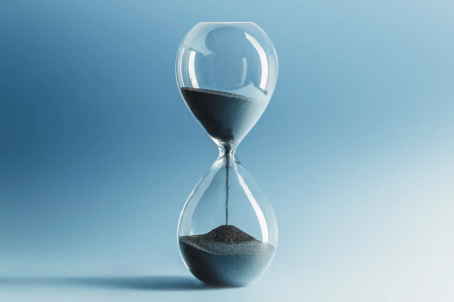 How to Handle Long Waiting Period in Merchant Navy?